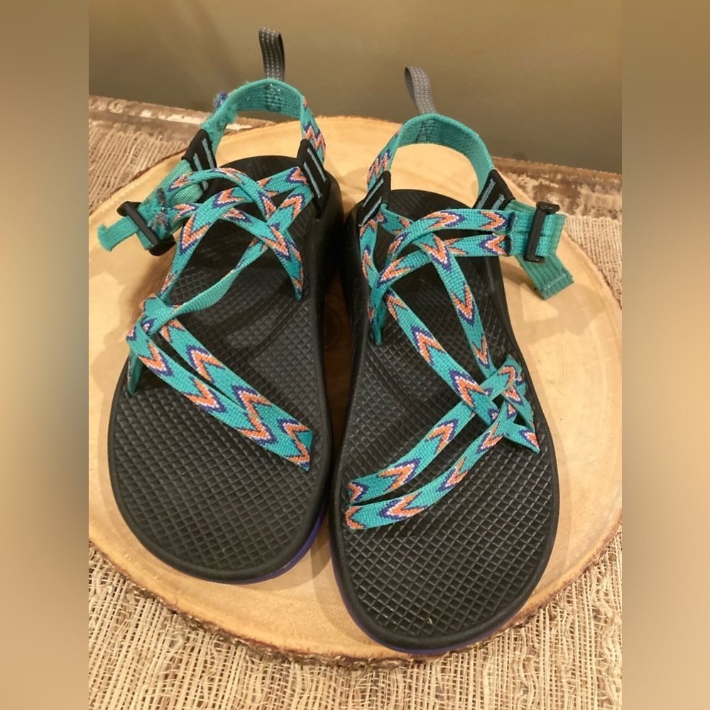 Chaco women’s Z/cloud X sandal size 6